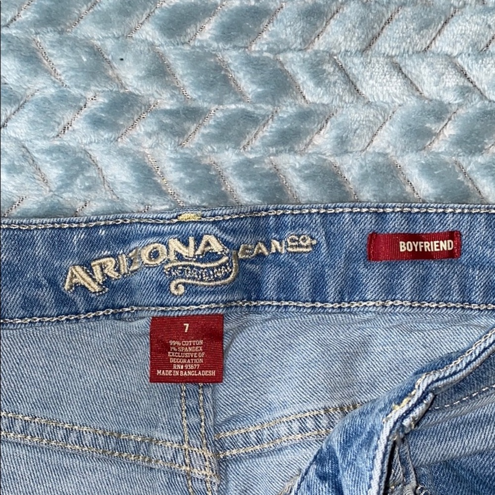 jeans - Picture 2 of 4